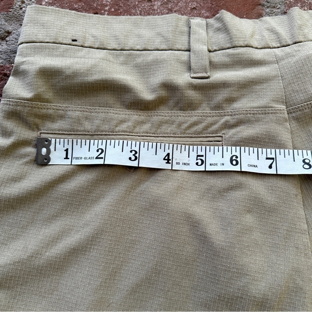 Hurley khaki cream men's shorts size 30 lightweight zip fly with pockets - Picture 10 of 16